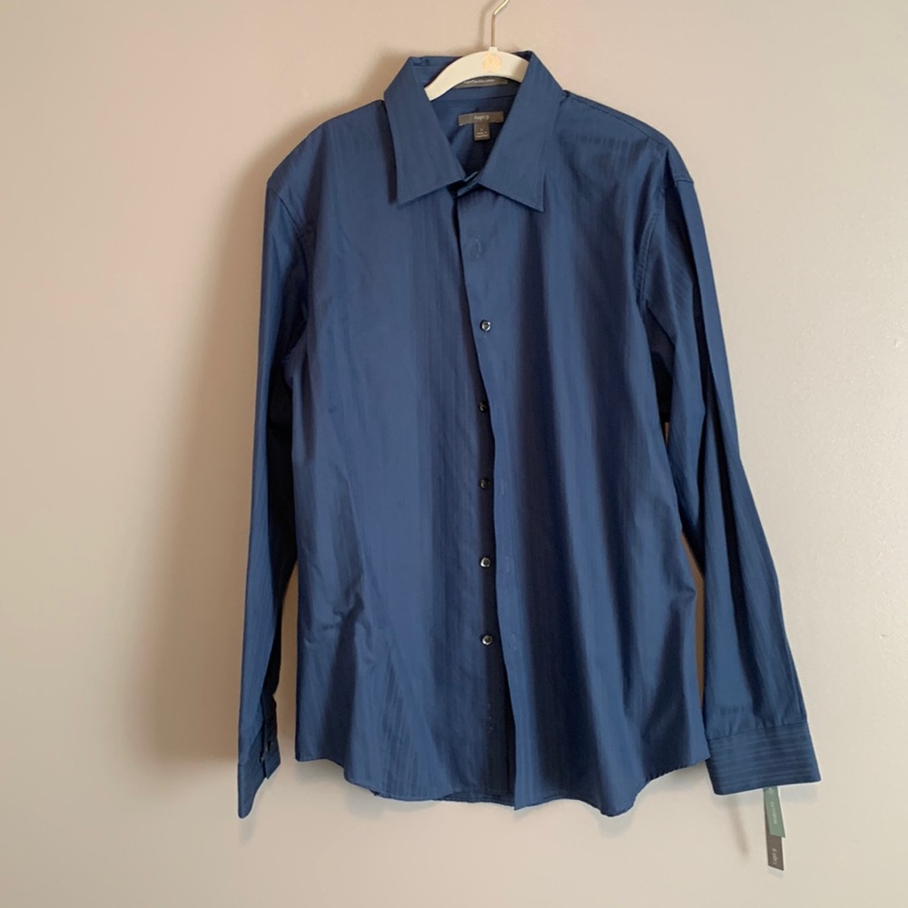 NWT Men’s apt 9 blue dress shirt